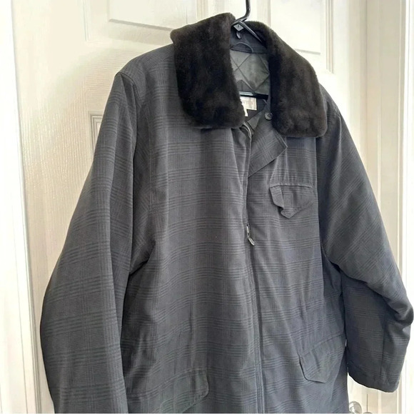 VTG 90s Jones New York Coat Size M Zip Cut Faux Fur Collar Waist Cinch Pockets - Picture 3 of 17